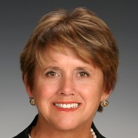 Elizabeth King