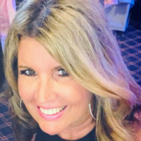 Loree Hendry