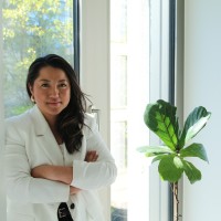 Anna Hoang