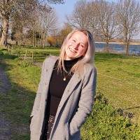 Esther Van Den Brand