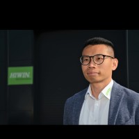 Jonathan Chiu