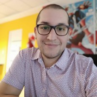 Adrián Parra