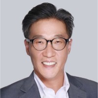 Hans Hwang