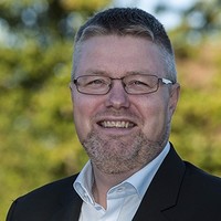 Kim Nielsen