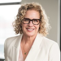 Ellen Lowe