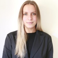 Bernadett Bako