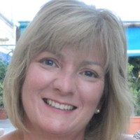 Jayne Wood