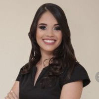 Letícia Hollanda