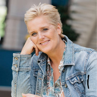 Yvonne Aerts