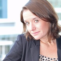 Robyn Macé