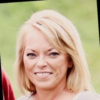 Janelle Symens