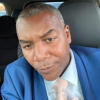 Hilton Douglas