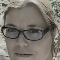 Pamela Vanharen