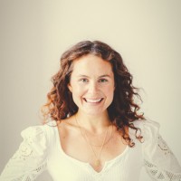 Caitlin Collins
