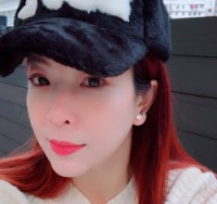 VIVIAN LEE