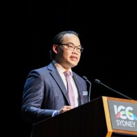Dr Stephen Liew
