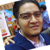 Syafeeq Shukor (Ph.D)(Mba)(Cmgr Cmi Uk)