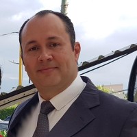 Alejandro Mora.