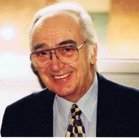 Ricardo E. Azocar
