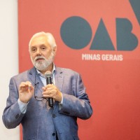 José Eduardo de Resende Chaves Júnior