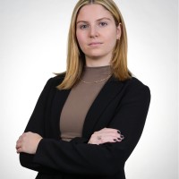 Julia Lee