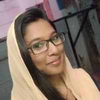 Roshna Khan
