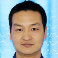 钟震宇