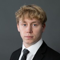 Lukas Metzger, Cfa