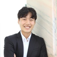 Tomas Lee