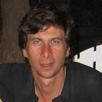 Hernán Casañas