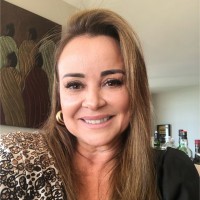 Anna Paula Costa
