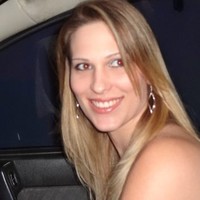 Joyce Brinhano Romão