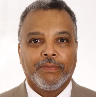 Dr. Ricardo H Archbold