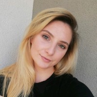 Laura N.