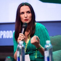 Lea Škrubej