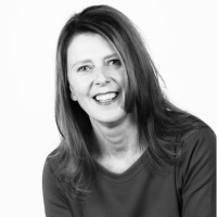 Annette Theuws
