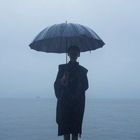 浦新怡