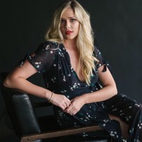 Laura L.