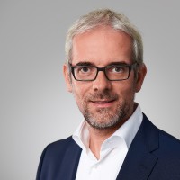 Dr. Oliver Schlüter