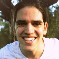 Ethan Latsinos