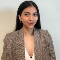Karen Tobar