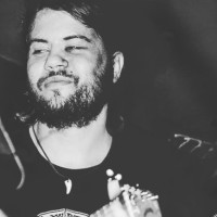 Douglas Souza