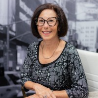Cindy Bostinelos