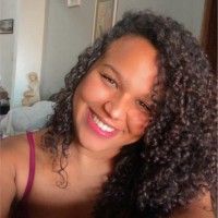 Iris Moreira Negreiros