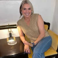 Shawna Oakley
