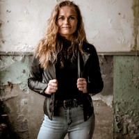 Lia Van Den Berg
