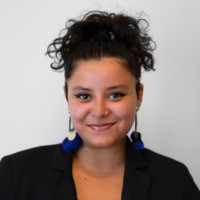 Yasmine E.
