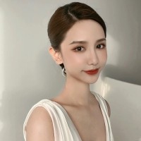 黄依琳
