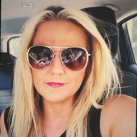 Tina McElroy