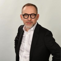 Dirk Zacher